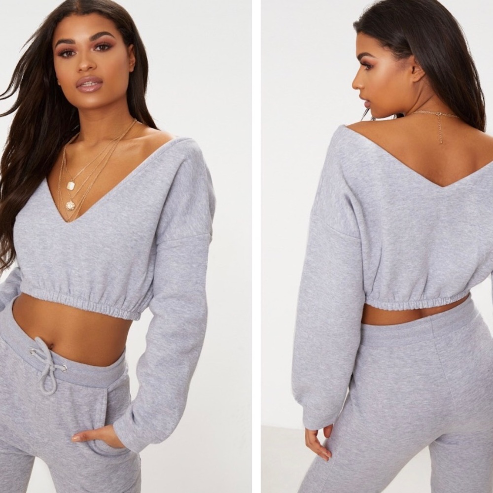 PRETTY LITTLE THING Cropped Sweater